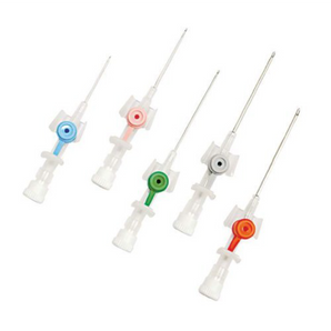 IV Canula with Injection Port & Wings